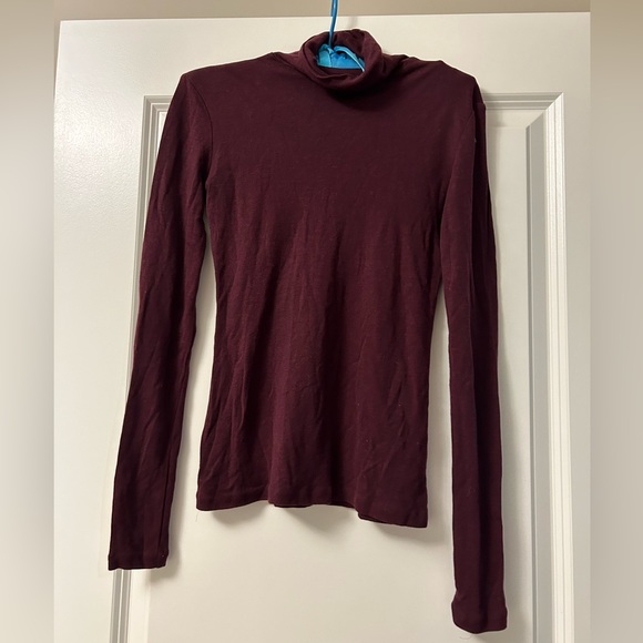 Babaton turtleneck - Picture 1 of 2